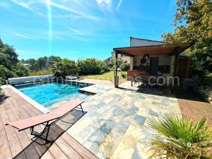 Villa avec piscine à Montolieu à Montolieu